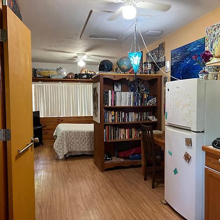 Miami Bungalow Oasis Near Everglades & The Keys カトラー・ベイ エクステリア 写真