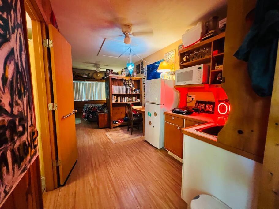 Miami Bungalow Oasis Near Everglades & The Keys カトラー・ベイ エクステリア 写真